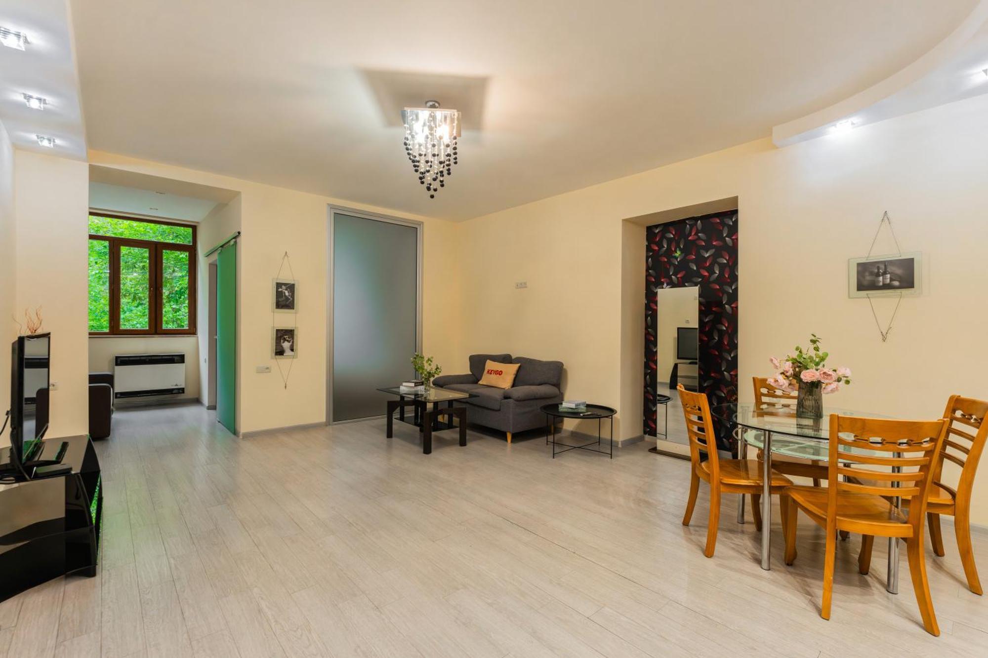 1Br Apt Near Opera Self-Enter By Keygo 25 Jerevan Exteriör bild